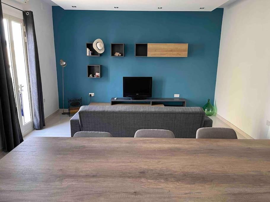 Sunset Apt Modern 1 Bedroom Apt Near The Beach Birżebbuġa Екстериор снимка