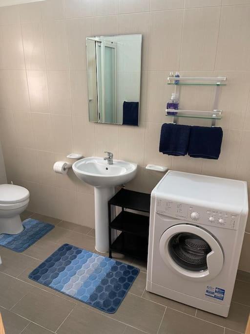 Sunset Apt Modern 1 Bedroom Apt Near The Beach Birżebbuġa Екстериор снимка