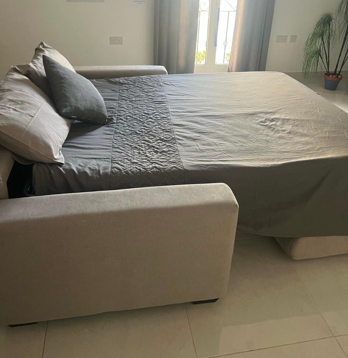 Sunset Apt Modern 1 Bedroom Apt Near The Beach Birżebbuġa Екстериор снимка